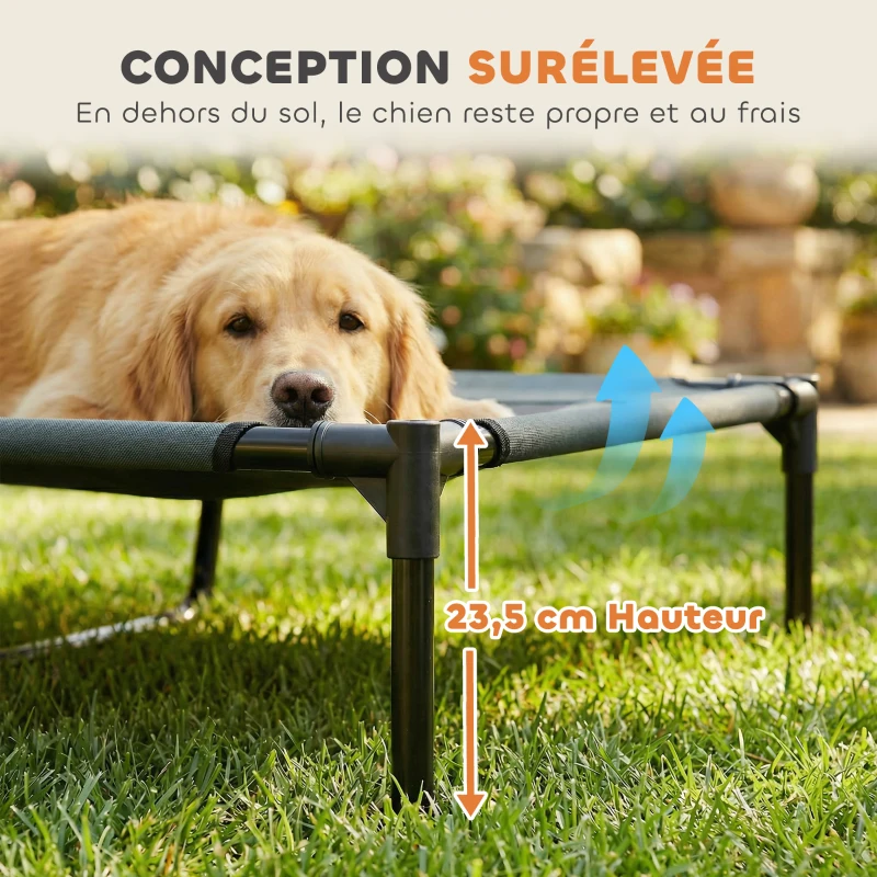 PawHut Lit chien sureleve avec parasol, lit de camp chien chat sur pieds tissu Oxford respirant, anti-UV cadre en métal sac de transport inclus couchage extérieur pour chat 122 x 92 x 108 cm gris noir