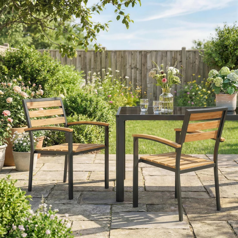 Outsunny Set de 2 Scaune Stivuibile pentru Exterior din Lemn cu Finisaj Natural.