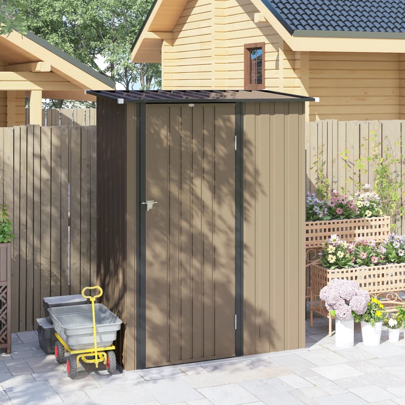 Outsunny Capanno Porta Attrezzi in Metallo con Tetto Inclinato e Porta Bloccabile, 142x86x189 cm, Marrone