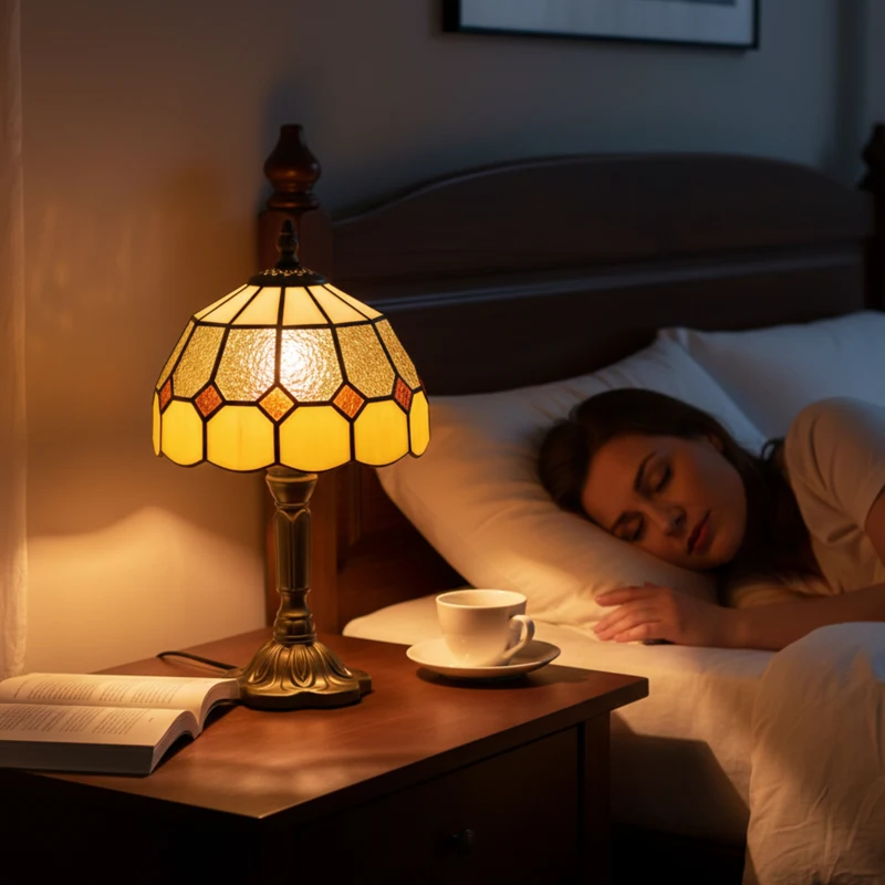 HOMCOM Handmade Art Deco Glass Table Lamp - White/Orange