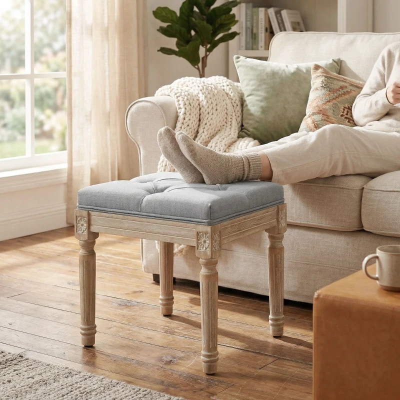 HOMCOM Vintage Foot Stool, Tufted Square Footrest with Wood Legs, Light Grey