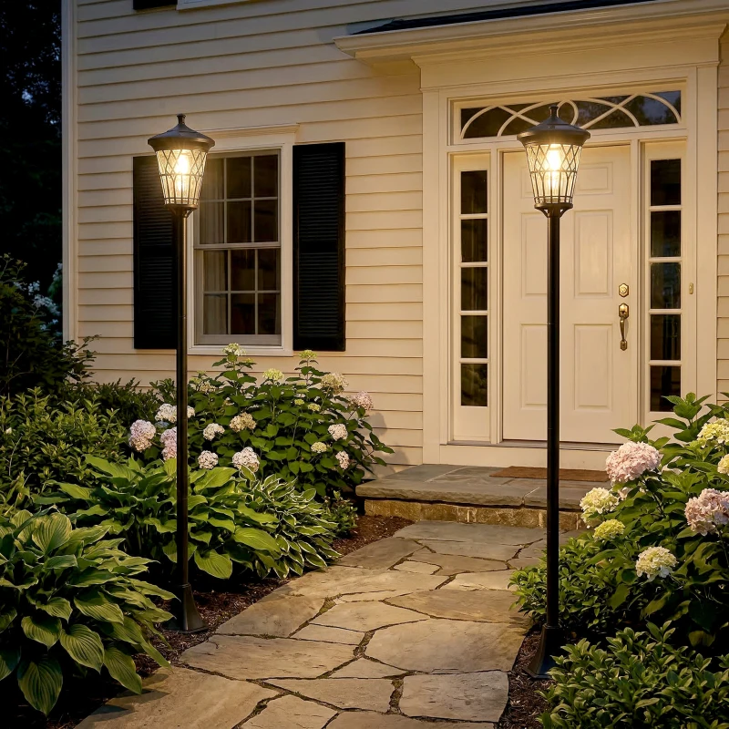 Outsunny Lot de 2 Lampadaires Solaires 1,86 m pour Jardin, Lampes de Rue en Acier Inoxydable à Hauteur Réglable Noir