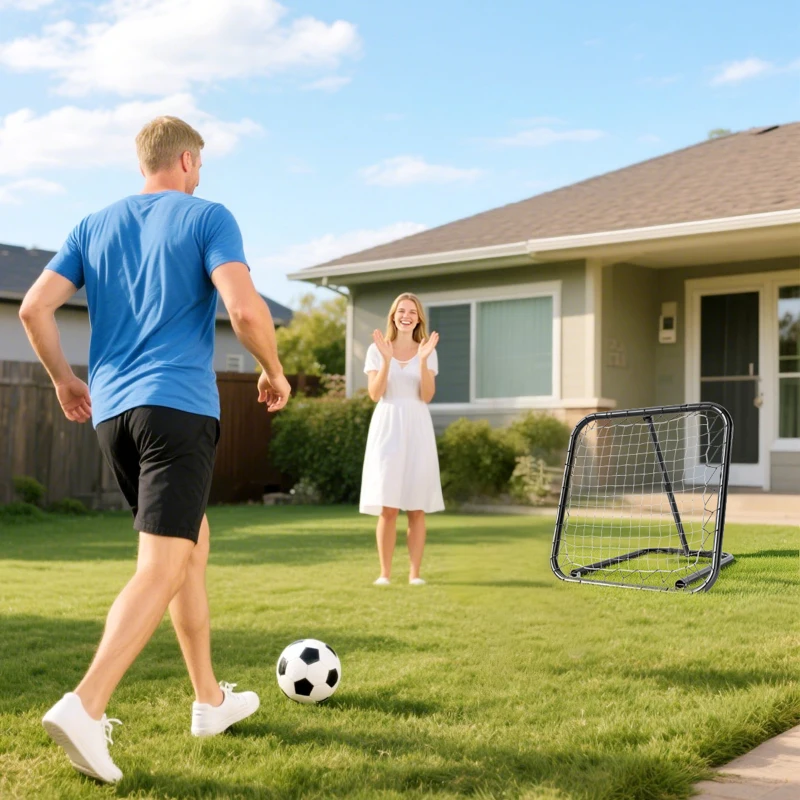 HOMCOM Filet de rebond de football rebondisseur de football ajustable pliable portable 4 piquets de fixations au sol filet de PE noir blanc 78 x 84 x 78 cm