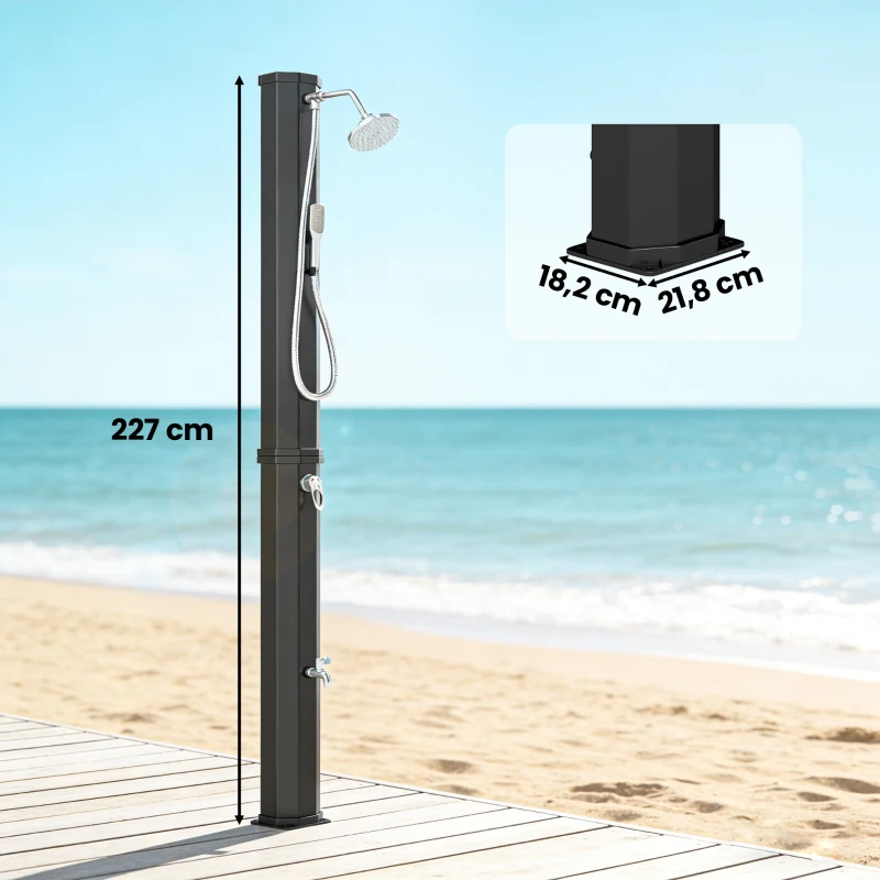 Outsunny Duche Solar de Jardim 60 L com Chuveiro de Mão Torneira para Pés Água Fria e Quente até 60 °C Ligação a Mangueira 21,8x18,2x227 cm Preto