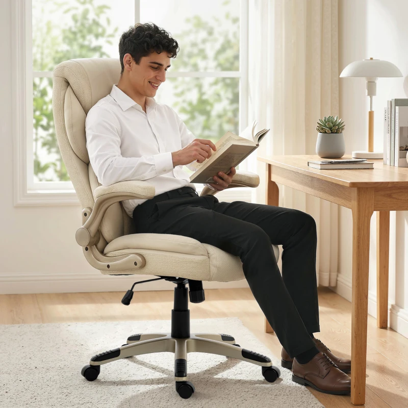 HOMCOM Cadeira de Escritório com Massagem Vibratória de 4 Pontos Aquecimento Lombar Apoios de Braços Rebatíveis Encosto Alto Altura Ajustável Creme