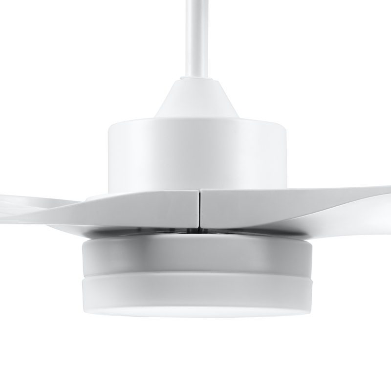 HOMCOM Ventilateur plafond avec lumière et télécommande 20,5 W, 6 vitesses 3 couleurs d'éclairage et minuterie, 132 cm, blanc