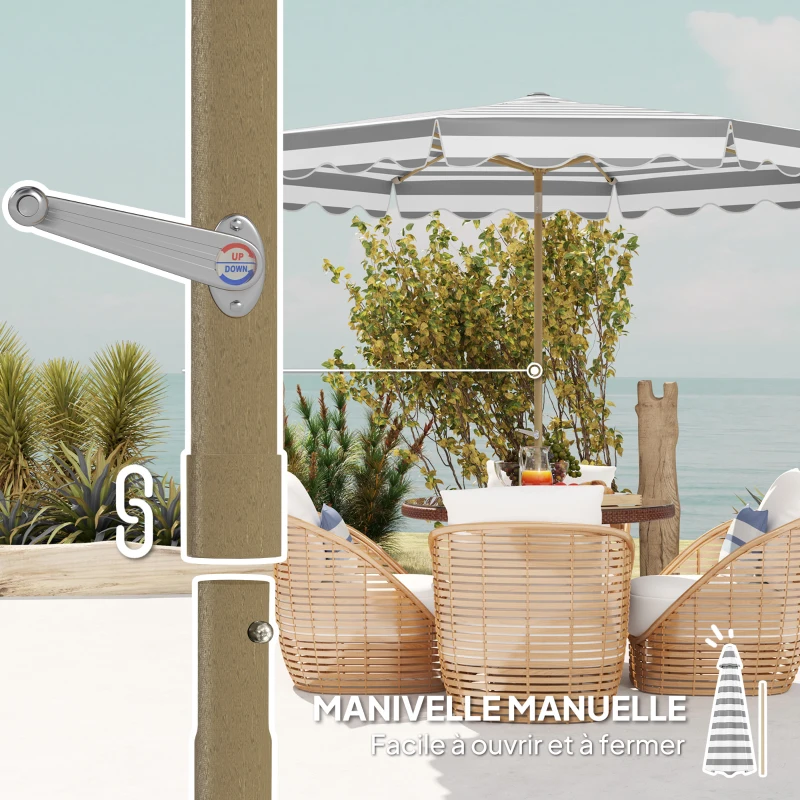 Outsunny Patio parasol tilting octagonal with crank 180 g/m² Ø 2.7 x 2.4 m light grey