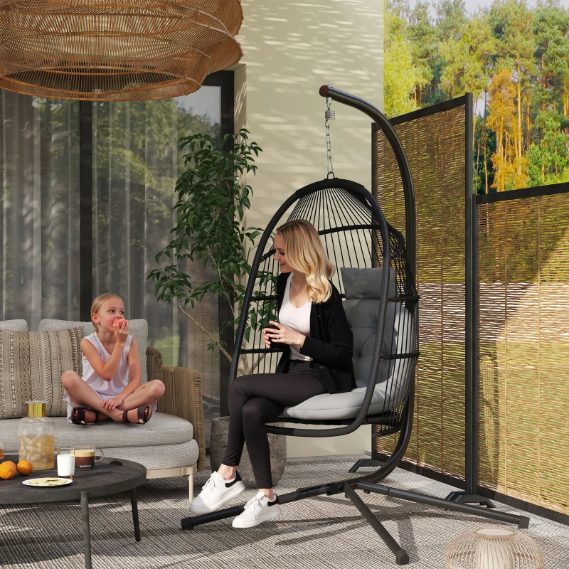 Outsunny Cadeira Suspensa Tipo Ovo com Estrutura, Cesta Dobrável Almofada e Apoio de Cabeça para Interior e Exterior Suporta 150 kg Cinzento