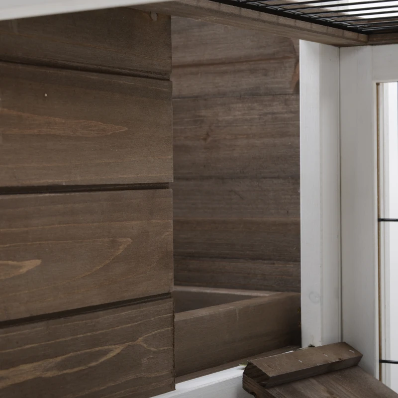 PawHut Cusca pentru iepuri din lemn cu roti, tavi detasabile si casa pentru iepuri cu rampa, 110x50x86cm, maro si alb