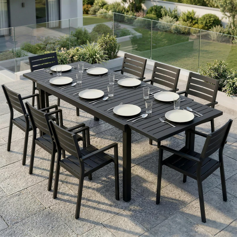 Outsunny Tavolo da giardino allungabile per 6-8 persone, alluminio con piano a doghe, nero.