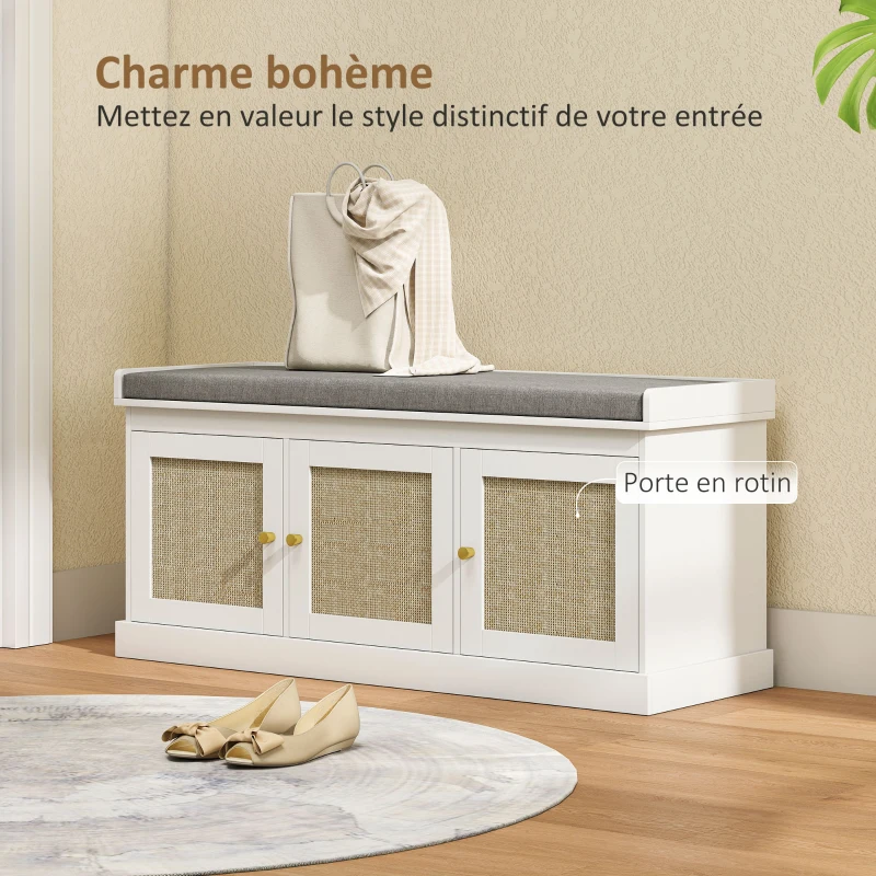HOMCOM Banc chaussures entrée 9 paires, banc de rangement, 3 portes en rotin, coussin et étagère réglable, 105x35x47cm, blanc