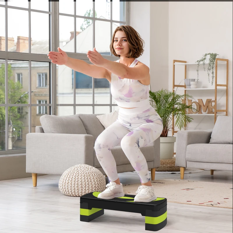 HOMCOM Step de Aeróbic para Fitness Antideslizante con Altura Regulable 3 Niveles 10/15/20 cm Carga 150 kg 80x31x20 cm Verde