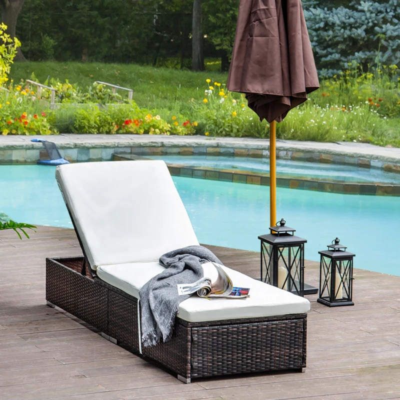 Outsunny PE Rattan Sun Lounger, Five-level Adjustable Recliner Bed Chair with Soft Padded Cushion for Patio, Garden, Mixed Brown