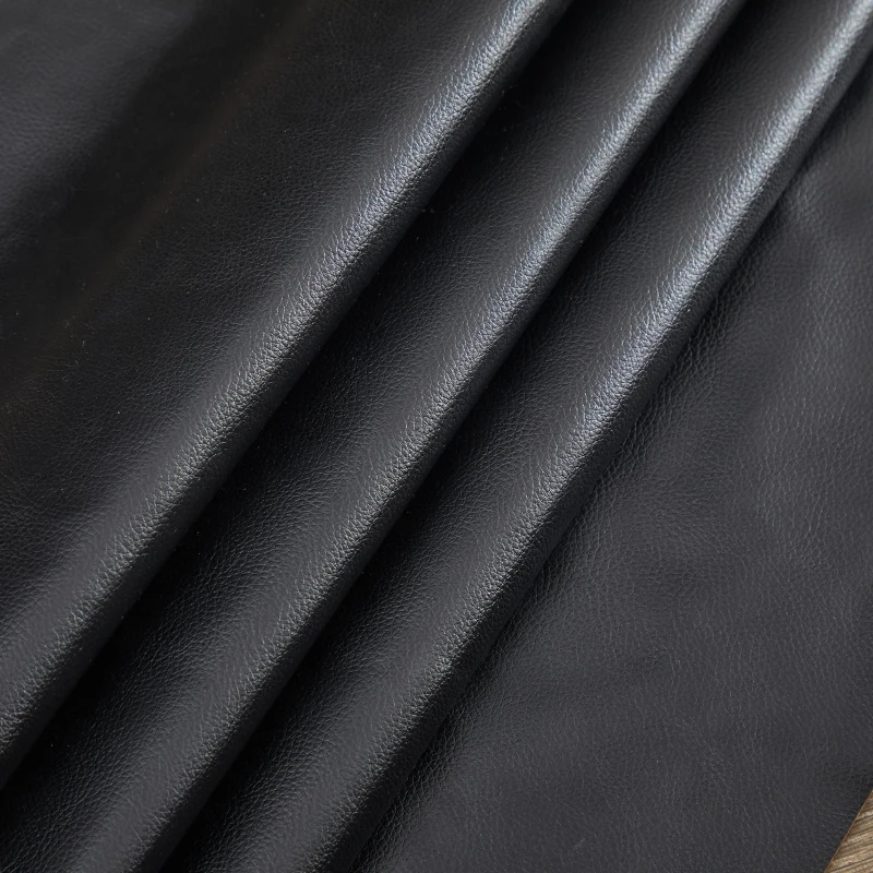 Chefsessel mit Massage- und Heizfunktion, Ergonomischer Bürostuhl mit Kunst-Leder, ausziehbare Fußstütze, 88 x 70 x 112,5 cm, Schwarz