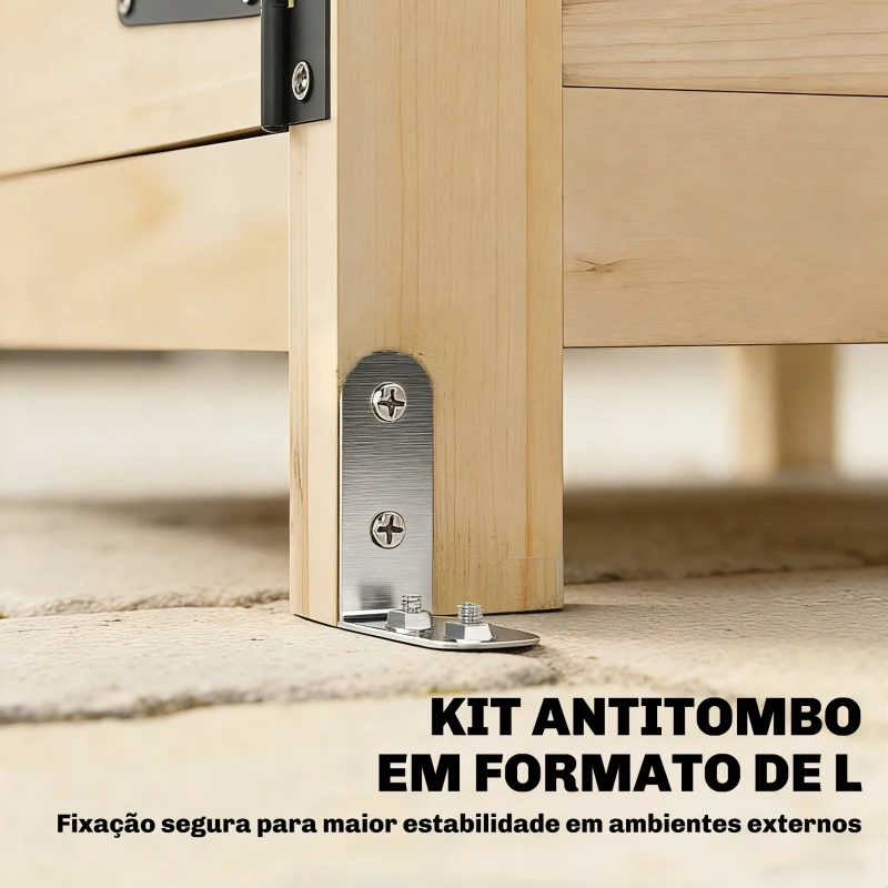 Outsunny Armário Exterior de Madeira com Telhado Inclinado em Asfalto 2 Portas com Fecho e 2 Prateleiras 101,5x49x176 cm Madeira