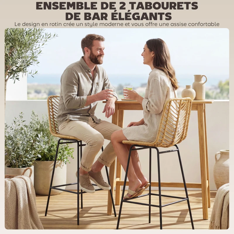 HOMCOM Lot de 2 tabourets de bar design bohème Hauteur 66 cm avec repose-pieds métal et rotin PE - naturel
