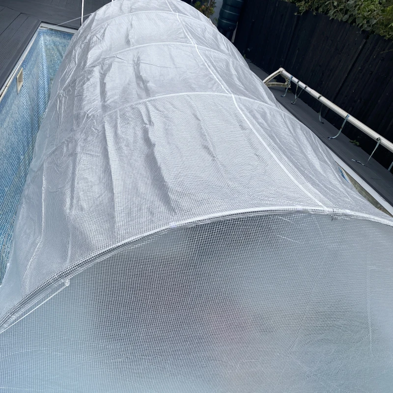 Outsunny Poly Tunnel for Garden, Walk-in Polytunnel with Door and Roll Up Windows, 6 x 3 x 2 m, White