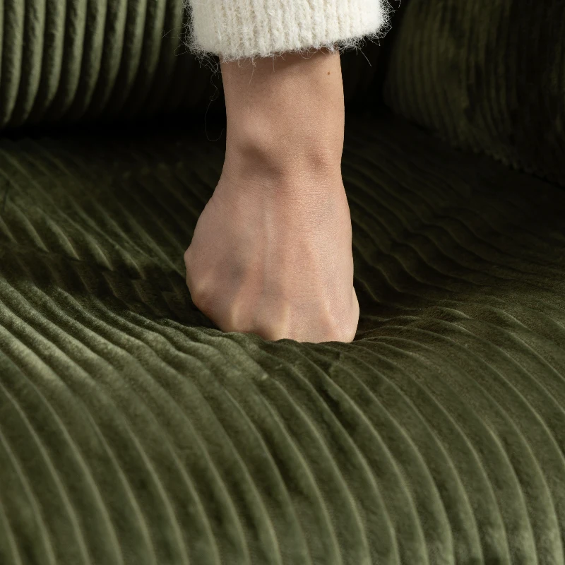 HOMCOM 2 Seater Sofa, 140 cm Loveseat Sofa with Spring Cushions, Metal Legs, 2 Pillows, Dark Green