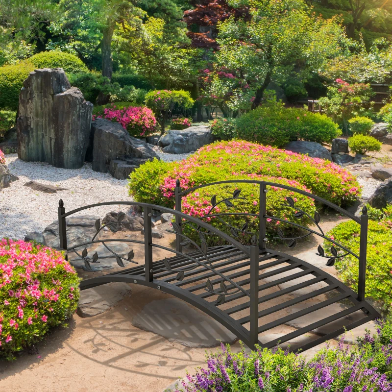 Outsunny Pont de jardin pont de bassin décoration du jardin dim. 119L x 67l x 47H cm avec balustrade motif de vigne acier noir