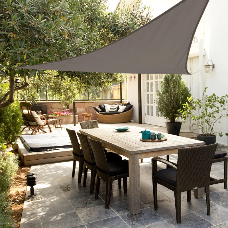 Toldo Vela Triangular Aktive Garden Poliéster 160 G/m², 500x500x500 Cm, Gris Antracita