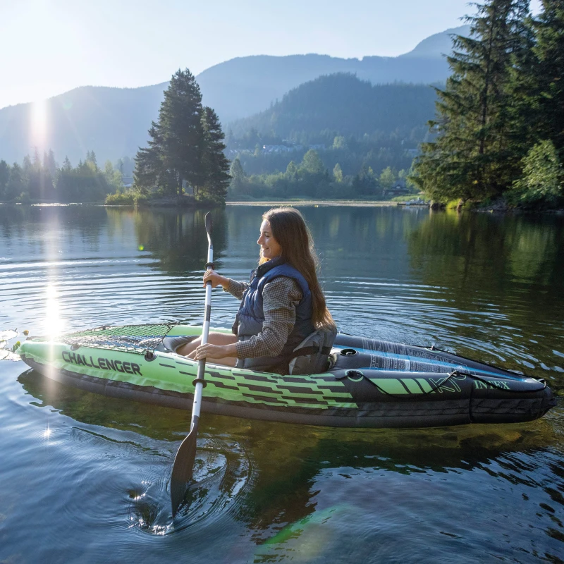 Kayak Hinchable Intex Challenger K1 con Remo y Bomba, 274x76x33 Cm, Verde, Negro y Azul
