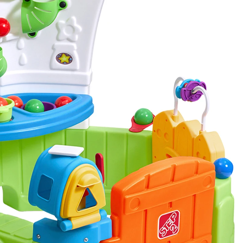 Casita Infantil Corner Interactiva con Cocina y Pelotas, 83,2x80,3x106 Cm, Multicolor