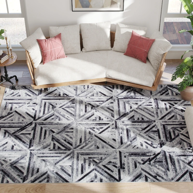 HOMCOM Modern Area Rug, Triangle Pattern Non-Slip Washable Rug, Chenille Floor Carpet for Living Room, Bedroom, Dining Room, Home Office, 290 x 200 cm, Black