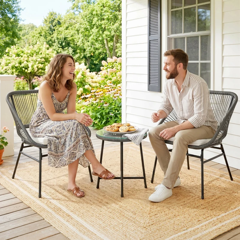 Outsunny 3-Delig Outdoor Meubelset, 1 Tafel, 2 Stoelen, Rotan Vlecht, Stalen Frame, Koffietafel Met Glazen Blad, Donkergrijs