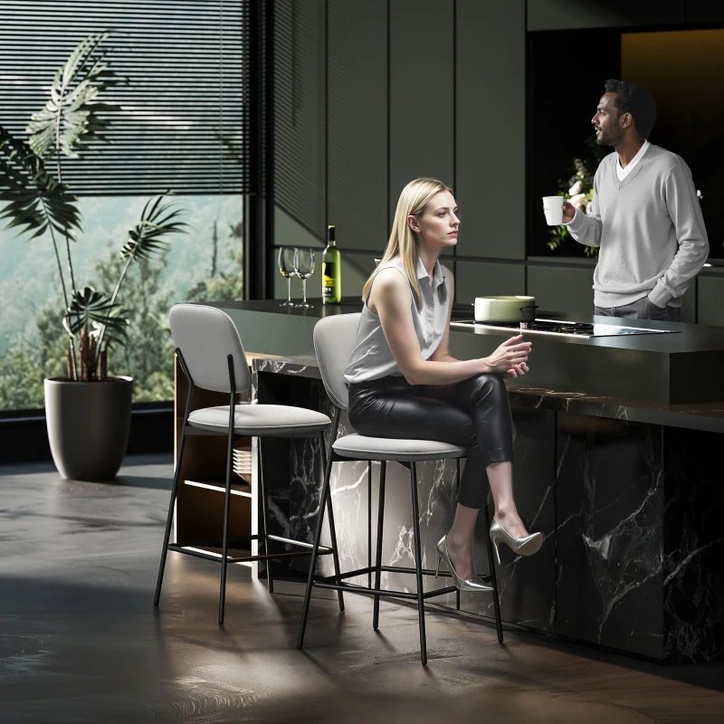 HOMCOM Set van 2 Barkrukken, Bistrokrukken met Voetsteun, Fluweel Bekleed, Stalen Poten, voor Eetkamer, 45 x 49 x 102 cm, Lichtgrijs