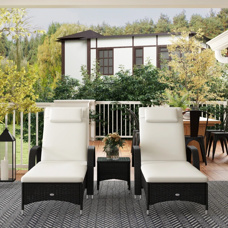 Outsunny Set da Giardino con 2 Sedie a Sdraio con Schienale Reclinabile e Tavolino Basso in Rattan PE, Nero