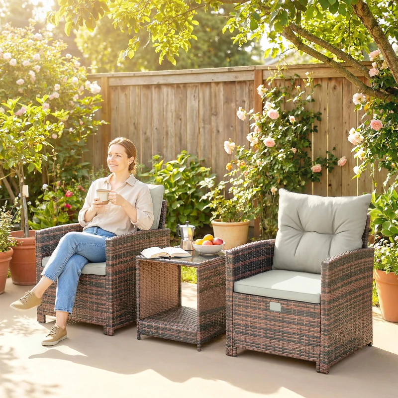 Outsunny Set da Esterno in Rattan e Acciaio 5pz con 2 Pouf, 2 Sedie e Tavolino da Caffè a 2 Livelli, Marrone e Crema
