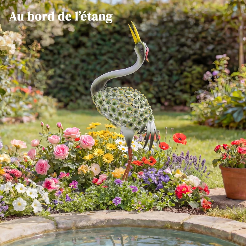 Outsunny Statues de Jardin, Sculpture de Héron en Métal, Statues d'oiseaux 71 cm, pour Cour, Étang, Terrasse, Vert
