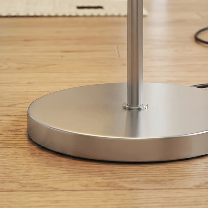 HOMCOM LED Floor Lamp, Modern Standing Lamp with 3 Colour Temperatures, Globe Glass Shades and Foot Switch, Silver Tone