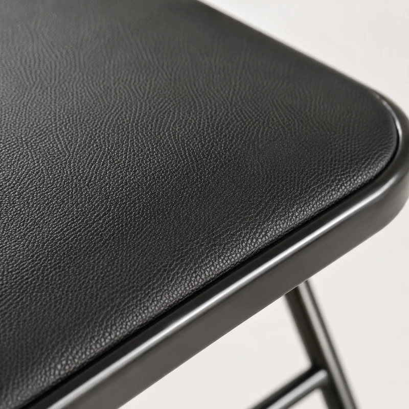 HOMCOM Lot de 4 chaises pliantes chaises de salle à manger portables cadre en acier 45 x 46 x 78 cm noir