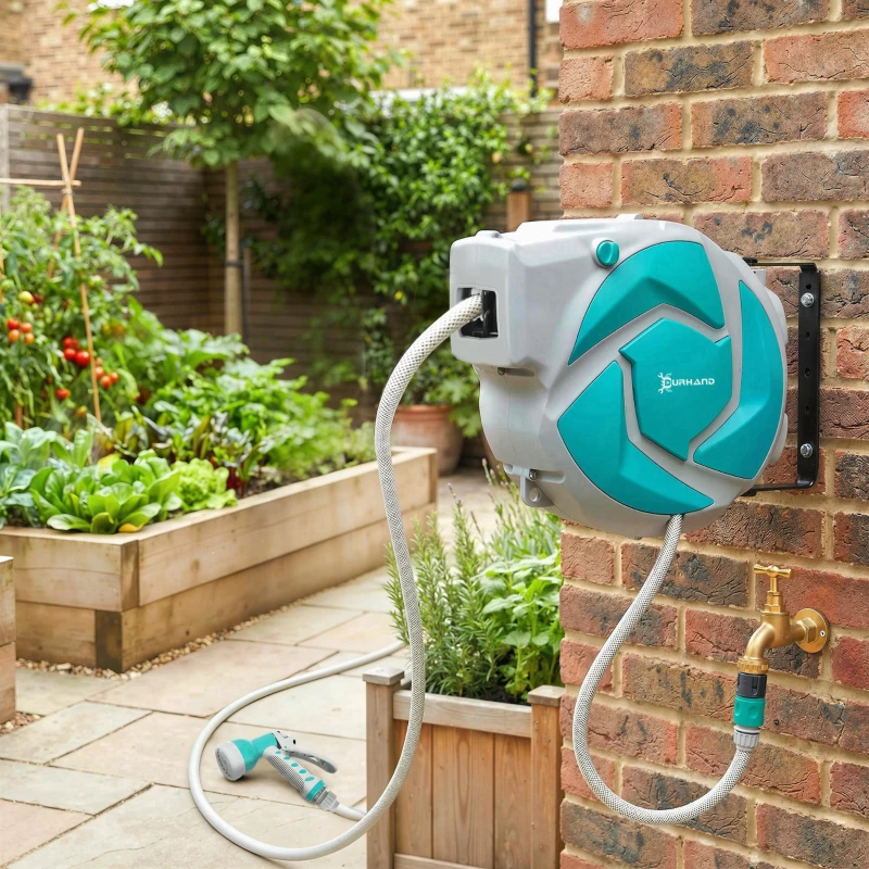 DURHAND Enrouleur Tuyau Arrosage Mural Automatique 10 + 1 m, Pivotant 180°, Buse à 7 Modes, pour Jardin, 28x14x34cm, Vert