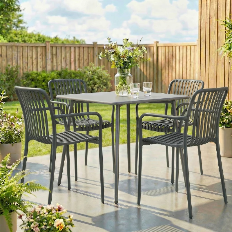 Outsunny Gartenstühle 4er Set Stapelbare Terrassenstühle mit Lamelldesign Armlehnen, Ergonomisch Dunkelgrau