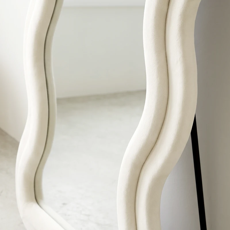 HOMCOM Full Length Mirror, 160 x 60 cm Wavy Full Body Wall Standing Mirror with Velvet Frame and Tempered Glass, Cream White