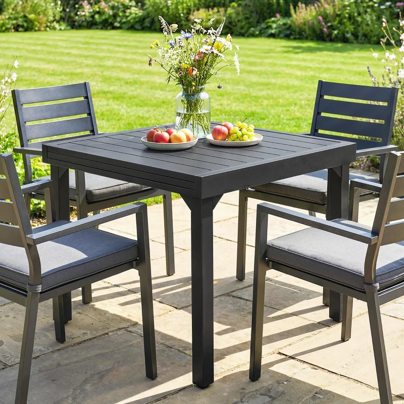 Outsunny Mesa de Comedor Exterior Extensible 80/160 cm para 4-6 Personas Mesa de Jardín Rectangular para Terraza Negro