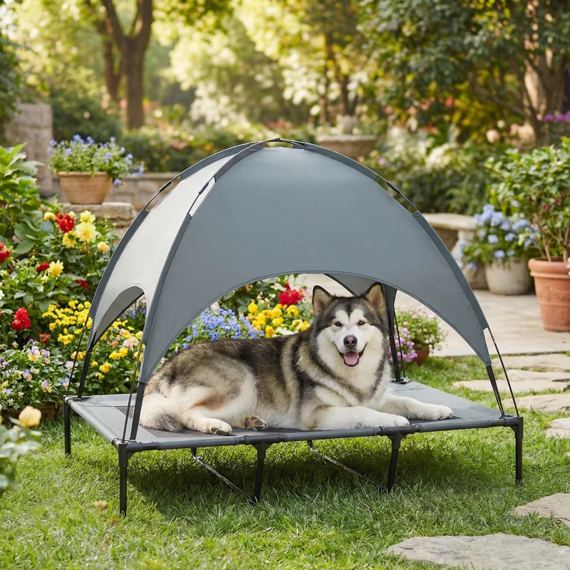 PawHut Lit Chien Sureleve avec Parasol, Lit de Camp Chien Chat sur Pieds Tissu Oxford Respirant, Anti-UV Cadre en Métal Sac de Transport Inclus Couchage Extérieur pour Chat 122 x 92 x 108 cm Gris Noir