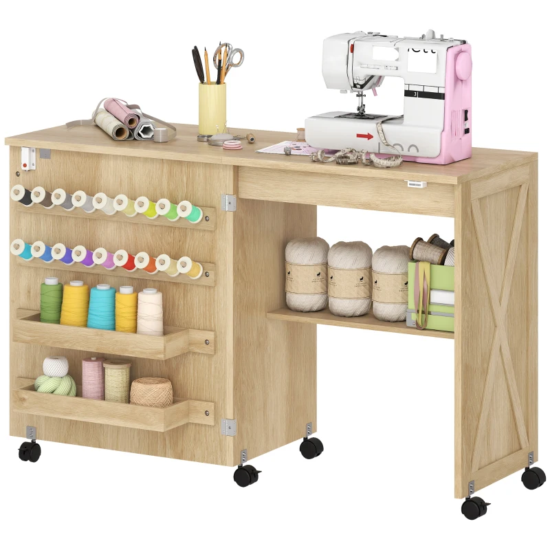 HOMCOM Mesa Máquina de Coser Plegable con Puerta Magnética 2 Compartimentos Estante 18 Soportes para Hilos 5 Ruedas Natural