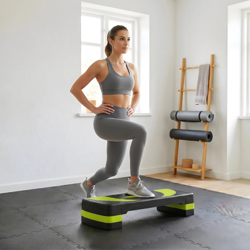 HOMCOM Step de Aeróbic para Fitness Antideslizante con Altura Regulable 3 Niveles 10/15/20 cm Carga 150 kg 80x31x20 cm Verde