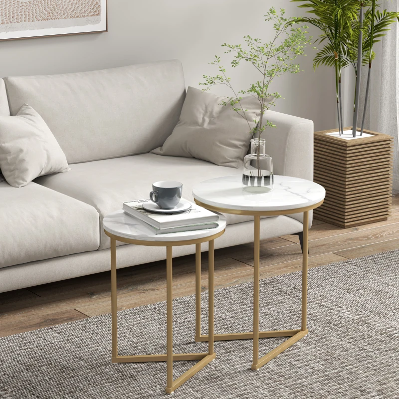 HOMCOM Beistelltisch 2er-Set, moderner Couchtisch mit goldenen Stahlbeinen für Wohnzimmer, Schlafzimmer