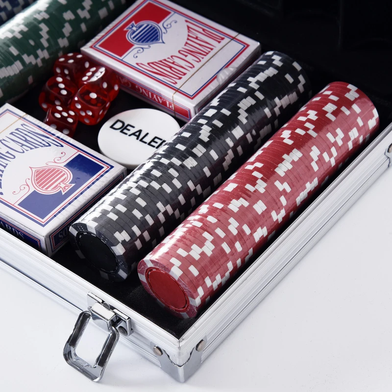 HOMCOM Pokerkoffer pokerset pokerchips 4/5 kleuren 2x kaartspel 5x dobbelstenen 1x aluminium koffer
