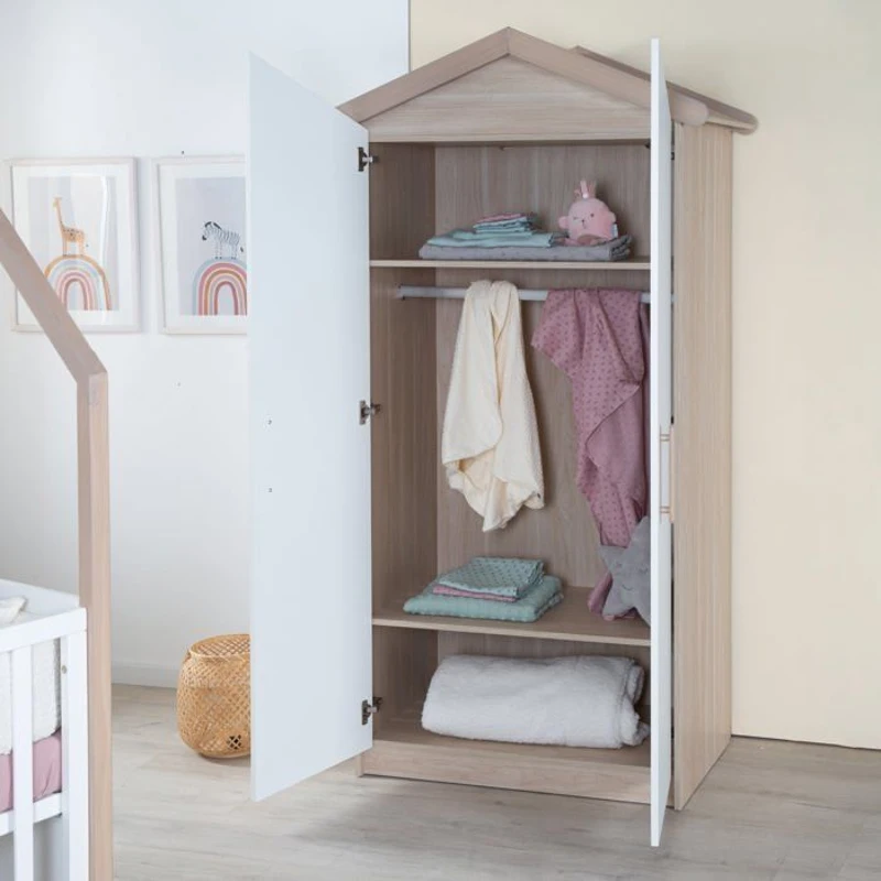 Chambre bébé complete : Lit 60 x 120 cm + commode a langer évolutive + armoire - CABANE - ROBA - Chene / Blanc
