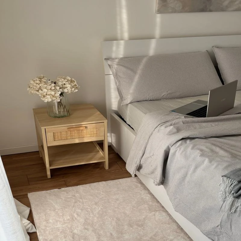 HOMCOM Nightstand with Rattan Drawer and Storage Shelf, Bedside End Table for Bedroom, Living Room