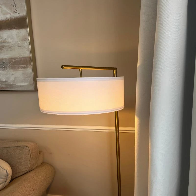 HOMCOM Floor Lamp, Modern Standing Lamp with Linen Lampshade, Round Base for Living Room, Bedroom, Dining Room, 153cm, Gold Tone and White