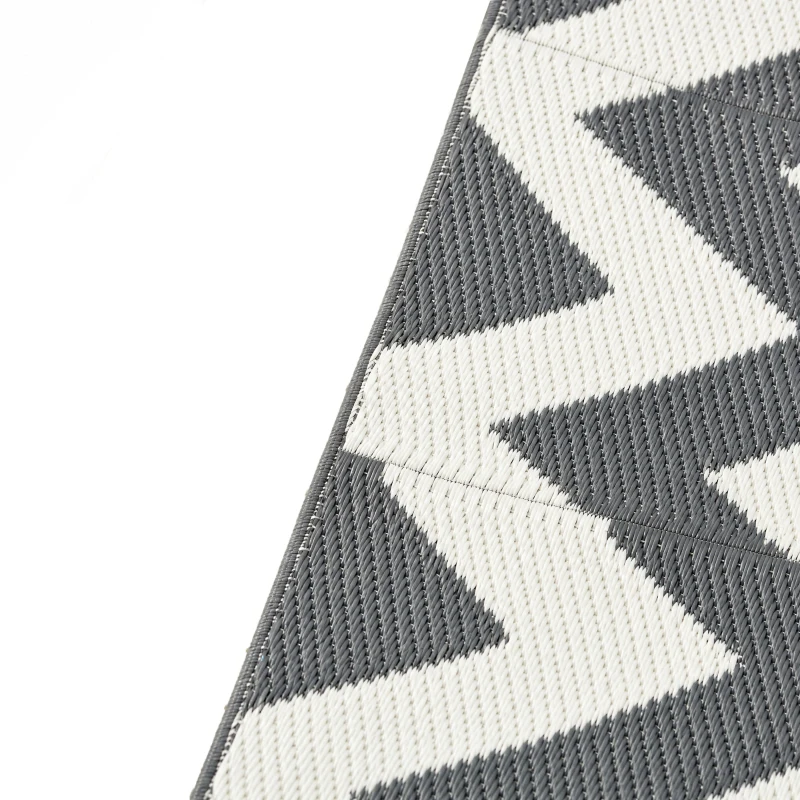 Outsunny Outdoor Rug Reversible Mat Plastic Straw Rug Portable RV Camping Mat for Garden Deck Picnic Indoor, 121 x 182 cm (4 x 6 ft), Light Grey & White