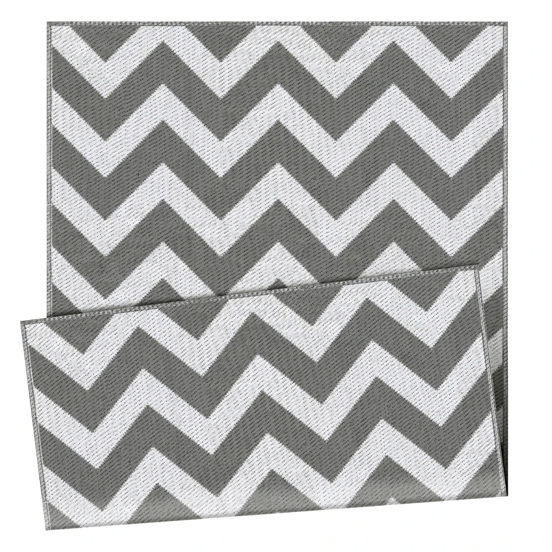 Outsunny Outdoor Rug Reversible Mat Plastic Straw Rug Portable RV Camping Mat for Garden Deck Picnic Indoor, 121 x 182 cm (4 x 6 ft), Light Grey & White