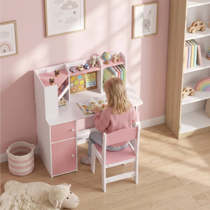 AIYAPLAY Bureau Enfant avec Chaise, Table d'Étude, Support de Tablette Réglable, Porte-Stylos, Panneau en Liège, 5-12 ans, Rose