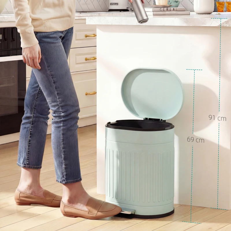 HOMCOM 20L Metal Kitchen Bin, with Soft-Close Lid - Light Green
